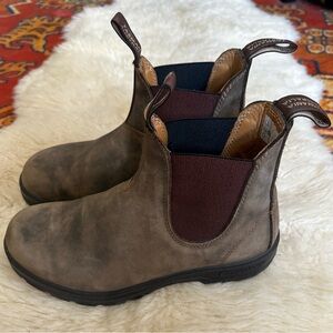 Blundstone 585 size 8.5 women 7 men Rustic Brown Chelsea boot